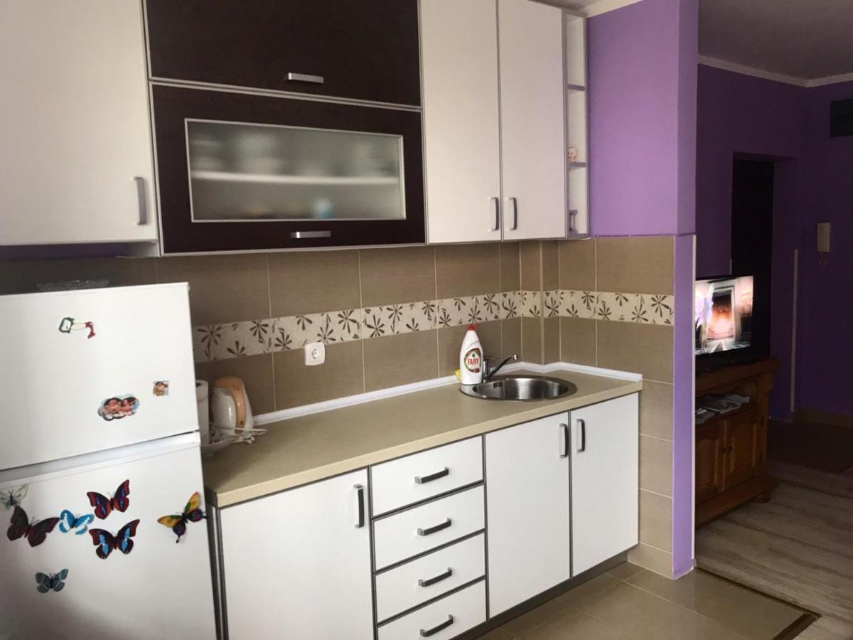 Apartment Nina Бар Екстериор снимка