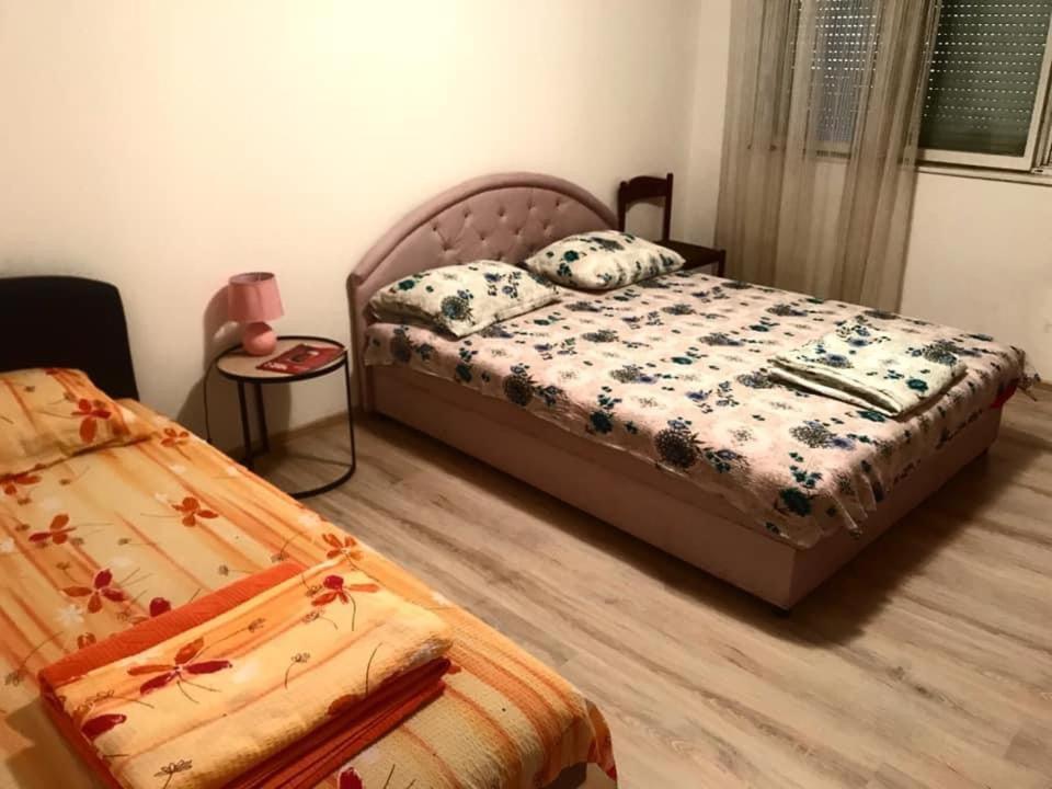 Apartment Nina Бар Екстериор снимка