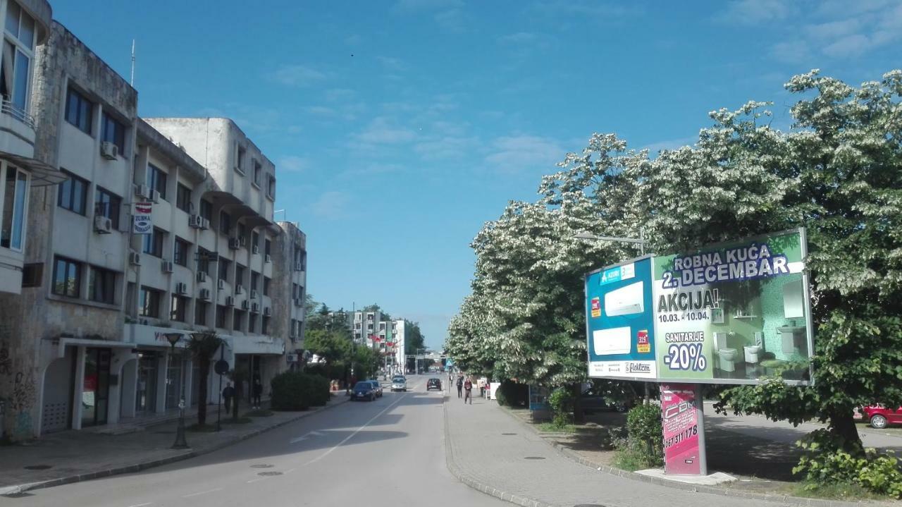 Apartment Nina Бар Екстериор снимка